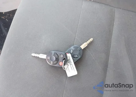 2012 Ford Escape Xls z USA, uszkodzony, nr VIN 1FMCU0C70CKA97943